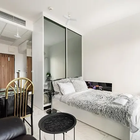 Appartement Wola Chic Luxury *