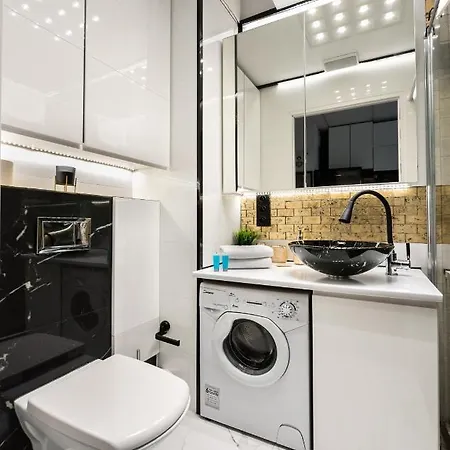 Wola Chic Luxury By Bookinghost Varsovia