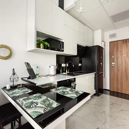 Wola Chic Luxury By Bookinghost *